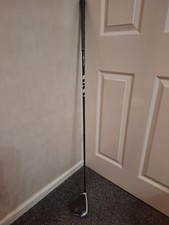 TaylorMade SIM2 Max 9° Right-Hand Driver Ventus 5-S Stiff Graphite +Cover.