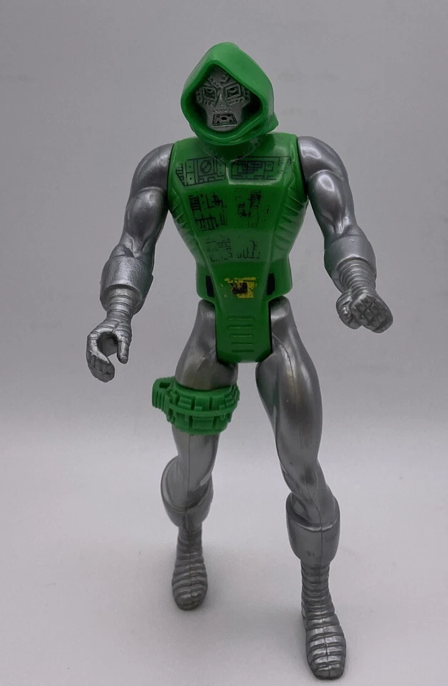 Figura de acción de colección de cómic Dr Doom Marvel Secret Wars 1984 Foto 2 de 4