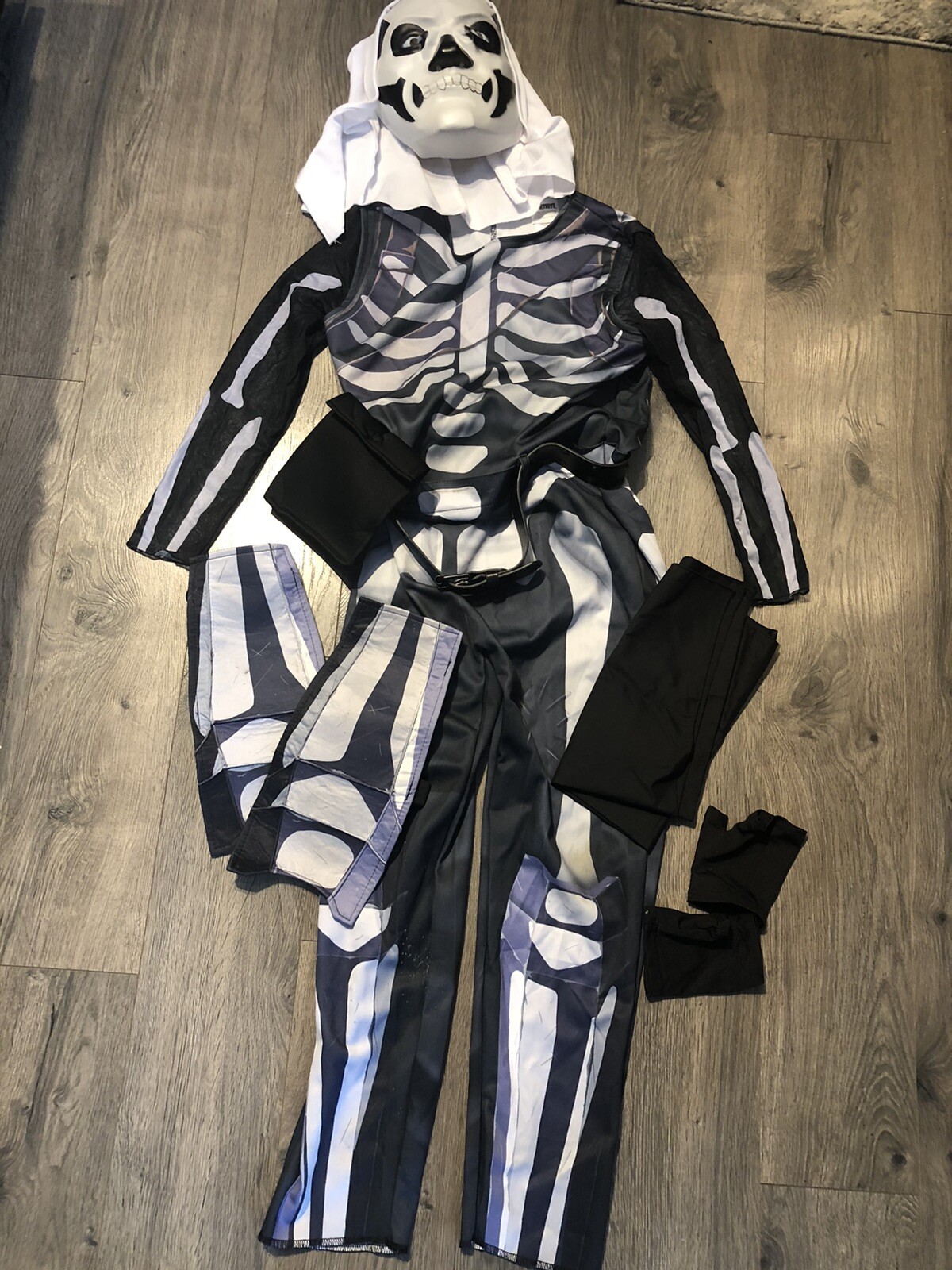 FORTNITE Green Glow Skull Trooper CHILD Halloween Cos… Gem