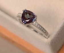 925 Sterling Silver 6mm Trillion Cut Alexandrite Gemstone Cubic Zircon Ring