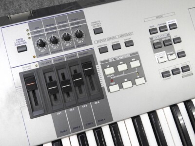 YAMAHA MOTIF7 76 Keys Synthesizer Keyboard | eBay