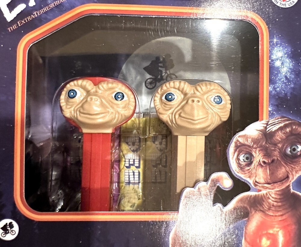 E.T. PEZ Dispensers 40th Anniversary 2 Piece Set Red &Normal E.T.