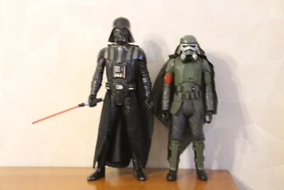 2 GRANDES FIGURINES STAR WARS / 45 et 50 cm / TRES BON ETAT / DARK VADOR - Photo 1/3