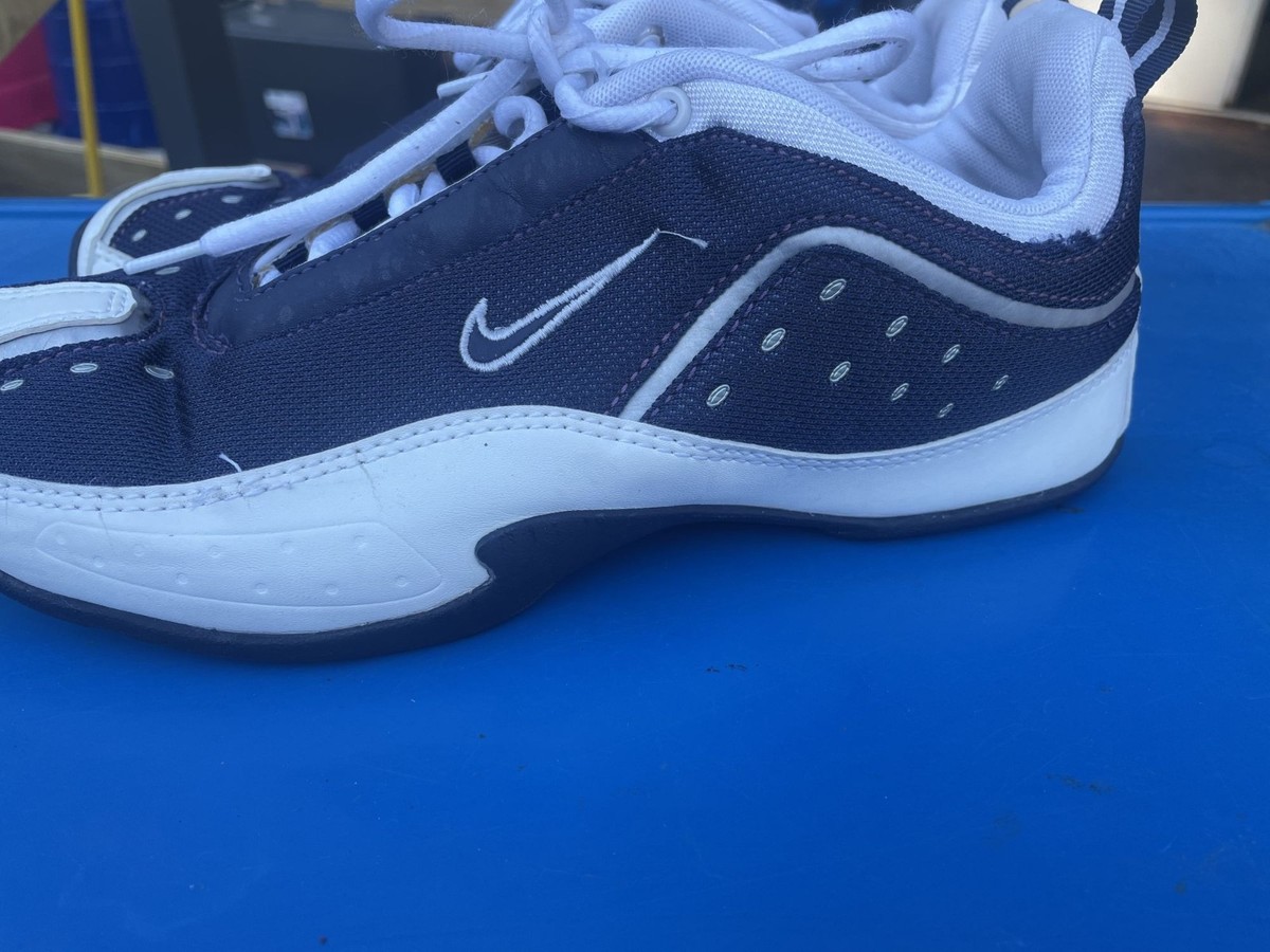 Vintage NIKE AIR 020709 Size 10 Dad Shoe Sneaker Great  display picture 2