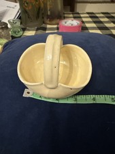Bournemouth Denby Ware Pottery Cream Basket 3.5” Long