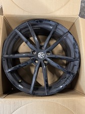 Volkswagen Pretoria Black 19”
