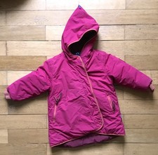 Schön warme Jacke von Finkid Größe 110/120 Farbe berry, dunkelrot