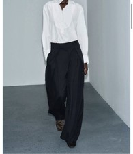 NWT ZARA Mid-rise pants with belt loops. Front pleats. Wide leg DARK NAVY SZ M