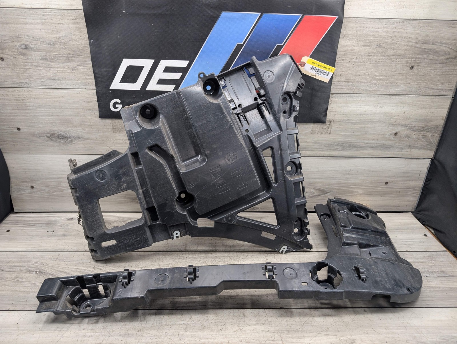 18-21 BMW G01 F97 X3 Rear Bumper Right Passenger Side Brackets Mounts Supports