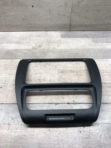 VW JETTA MK6 162, 163 Musik-Player Verkleidung 5C6858069A 1.60 Diesel 34993106