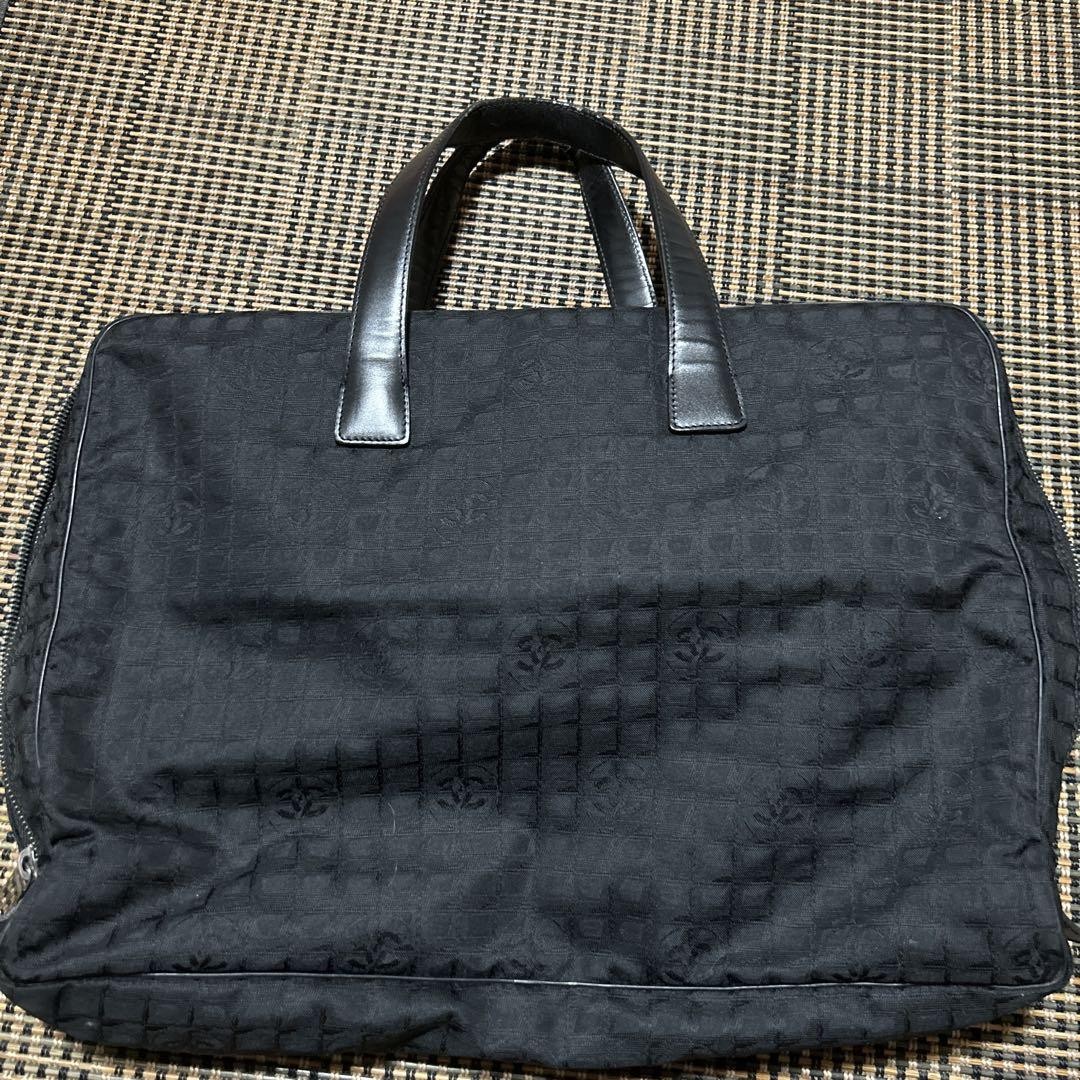 CHANEL Travel Line Collection for Jetsetters