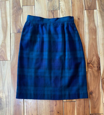 Vintage Wool Skirt Size S 4-6 Scottish Plaid Knee Length Green Blackwatch 70s
