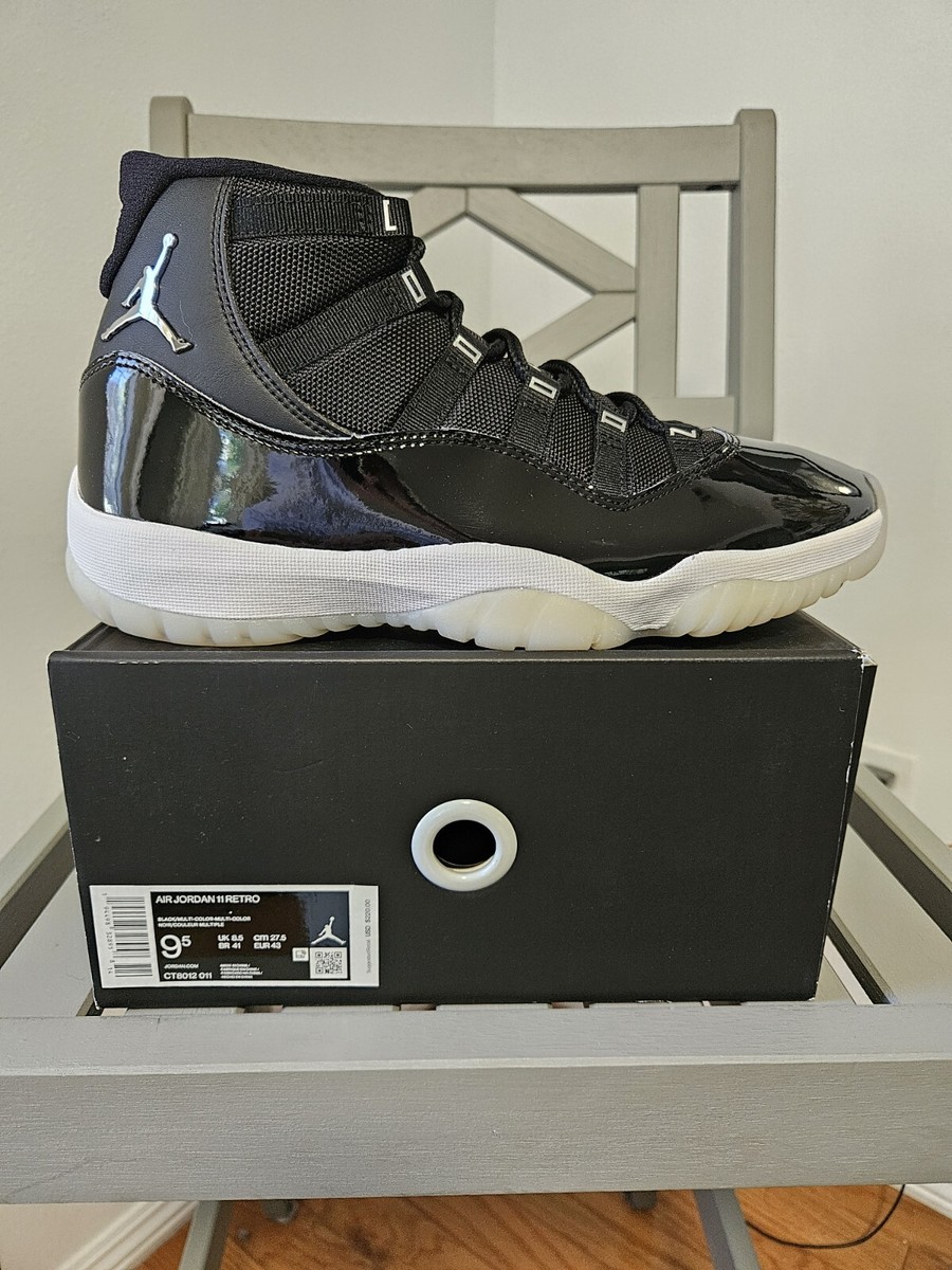 Nike Air Jordan 11 /