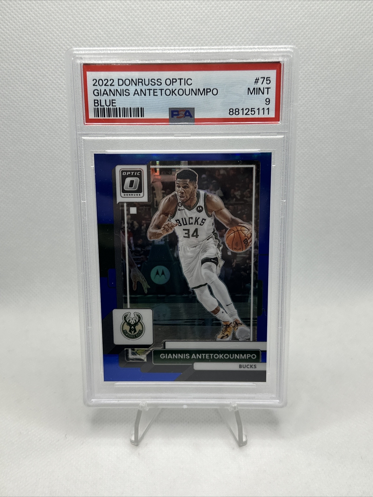 2022 Donruss Optic #75 Giannis Antetokounmpo /49 (Blue) (PSA 9)