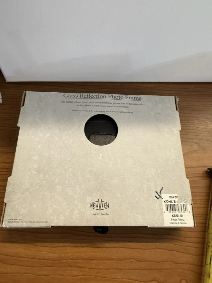 Marco de fotos GRADUATE Believe Ach 6" x 4" mesa de fotos o colgar negro nueva vista Foto 3 de 3