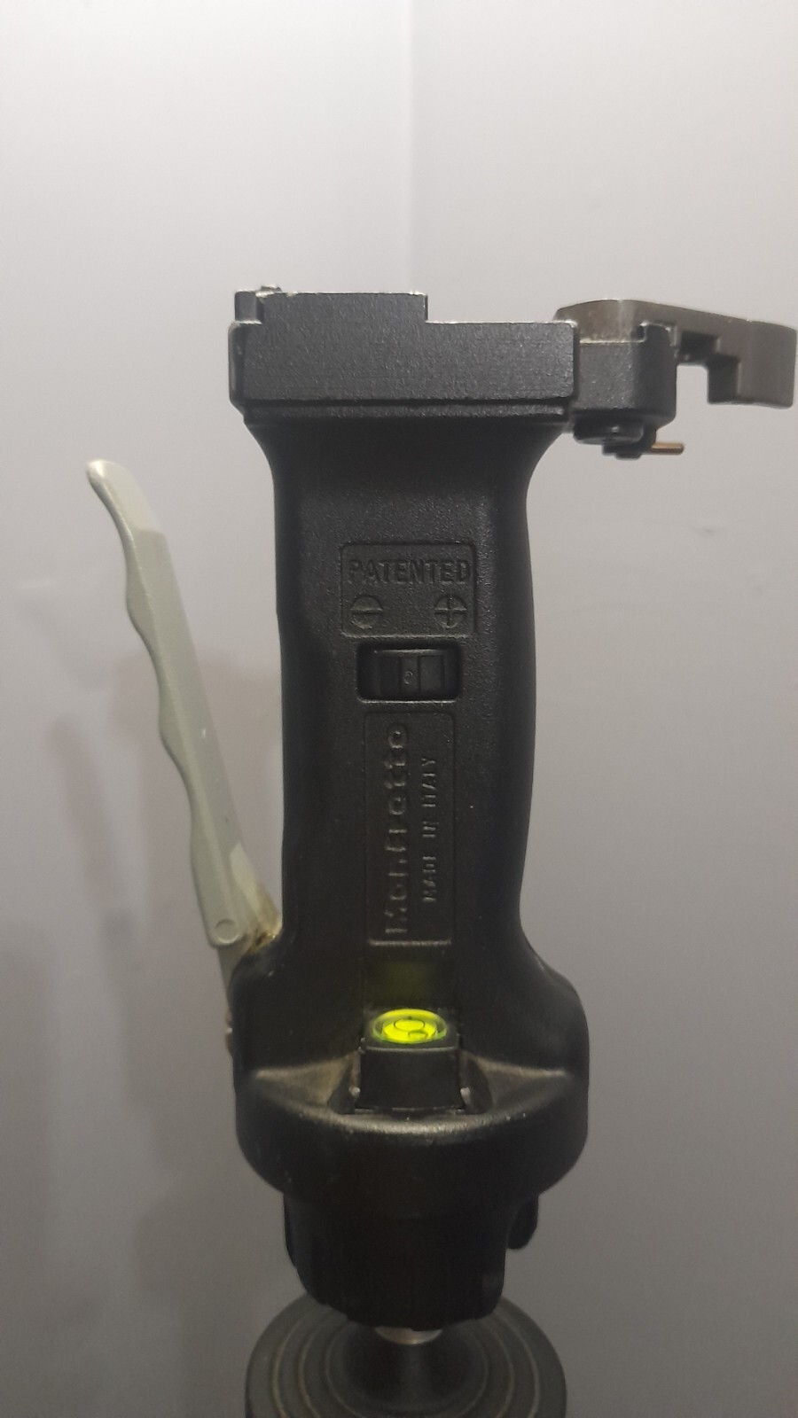 Manfrotto 055 Tripod Pistol Grip eBay