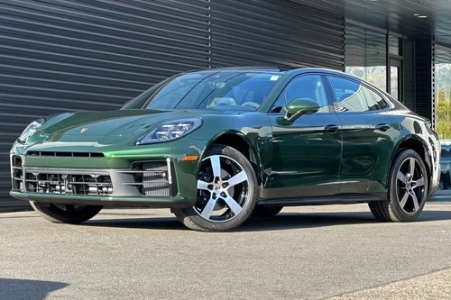 2025 Porsche Panamera