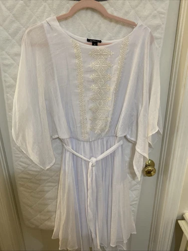 Abito ALYX bianco maniche a farfalla orlo asimmetrico abito floreale ricamato taglia 8