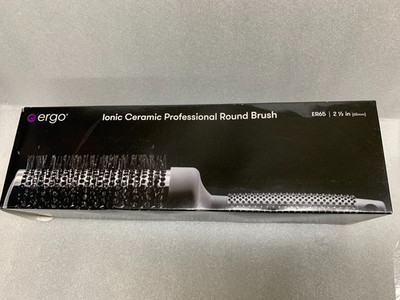  ERGO Styling Tools ER65 Ionic Ceramic Round Brush ''The Best Brush''