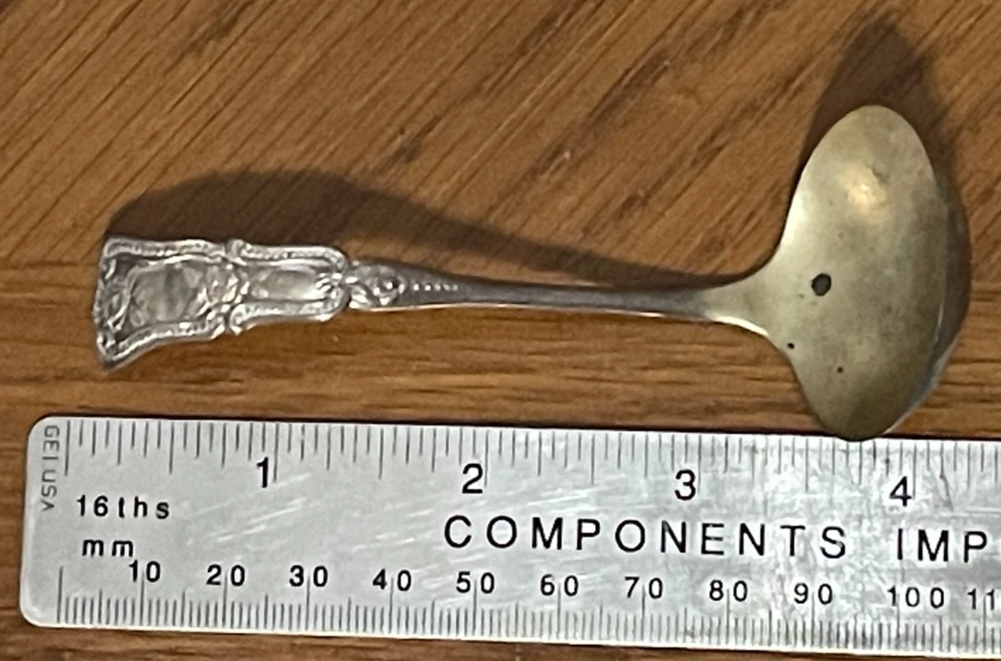 Sterling Silver Gravy / Sauce Ladle. 15 g
Opens in a new window or tab