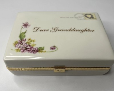 Dear Granddaughter Keepsake Music Box Ardleigh Elliott Porcelain E9296 Working