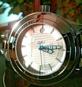 android hydraumatic watch