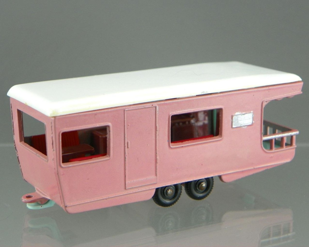 マッチボックス　レズニー　No.23 キャラバン（キャンピングトレーラー） Vintage 1960s Matchbox Lesney No.23 Diecast 1/64 Pink
