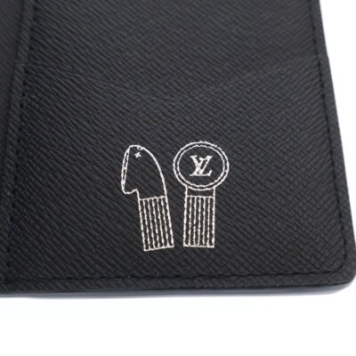 LOUIS VUITTON Pocket Organizer Monogram Iridescent Gradient Black