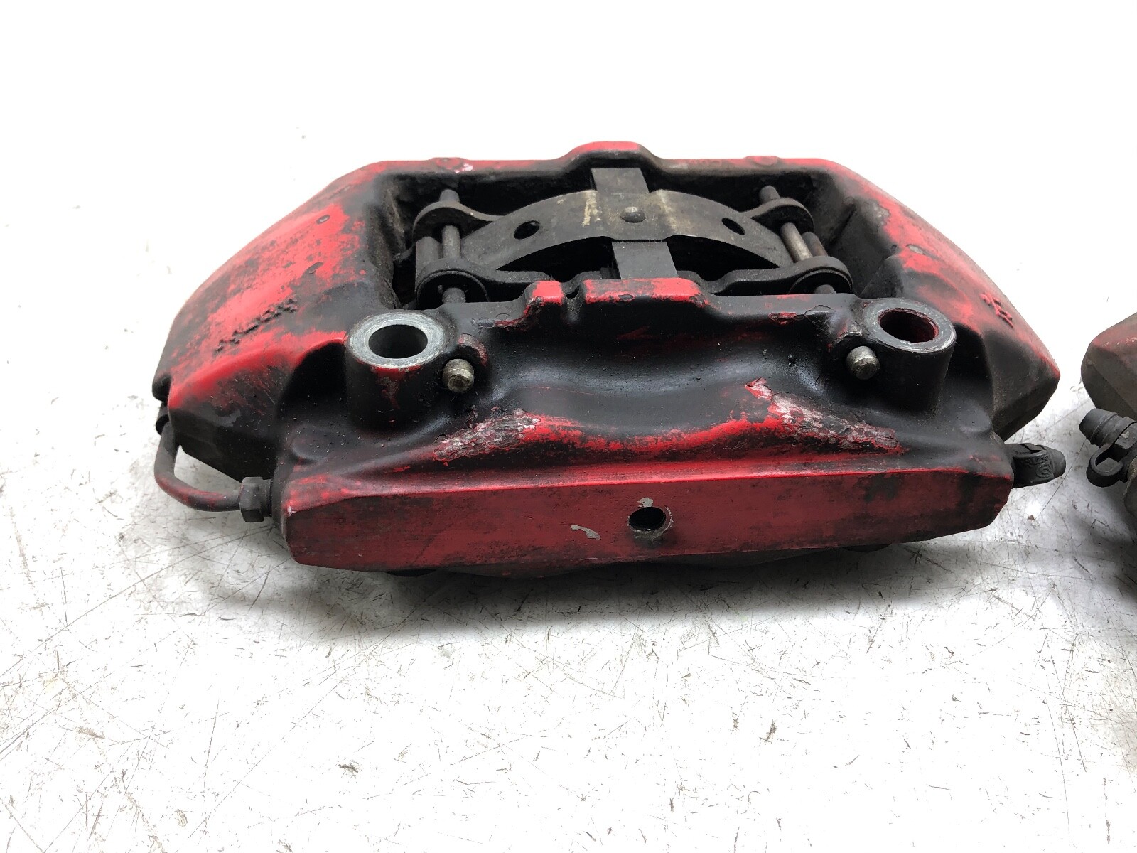 2014-2021 MASERATI GHIBLI FRONT BRAKE CALIPERS X2 OEM.