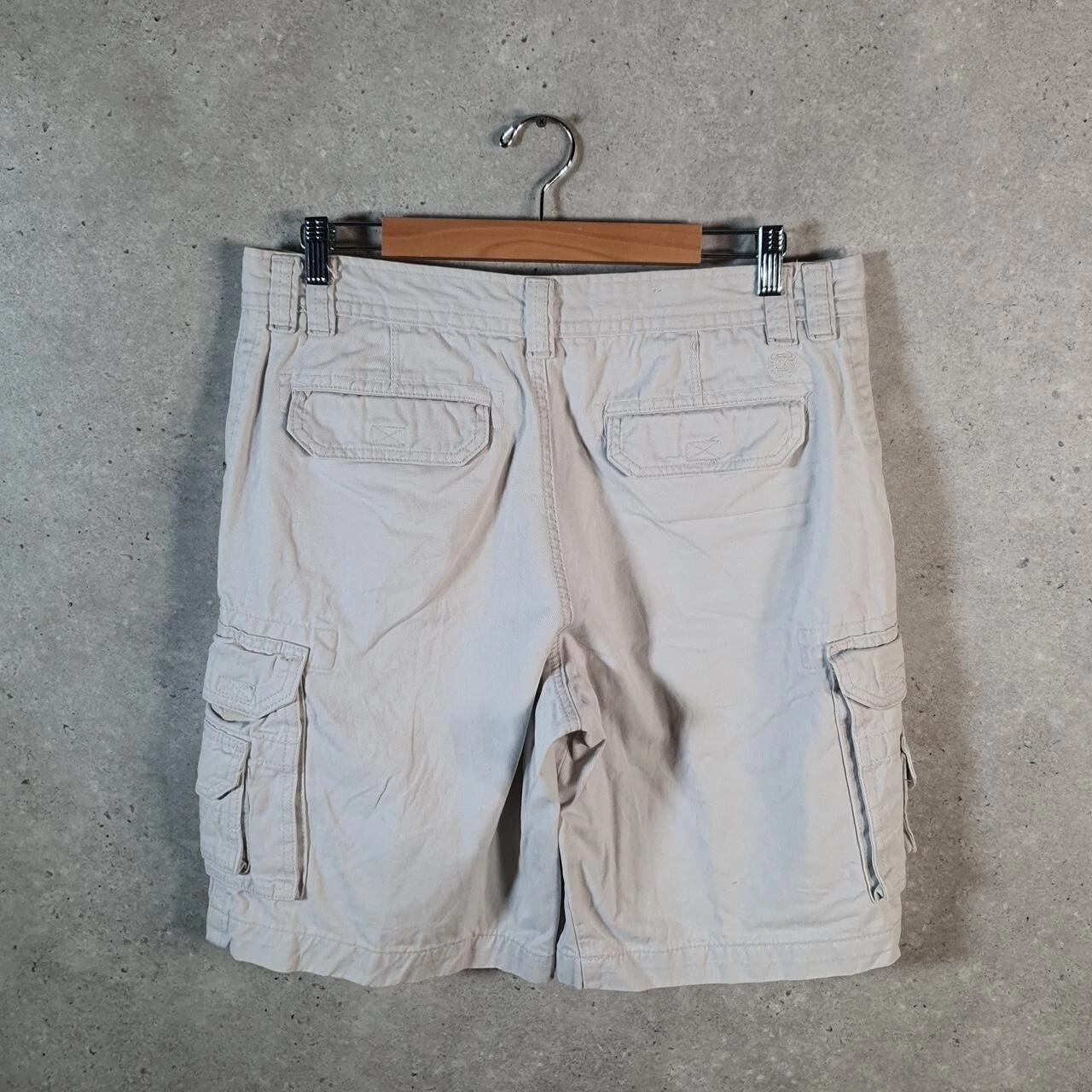 Vintage Dockers Chino Shorts Jorts Cargo Men’s W34 Beige Baggy Cotton