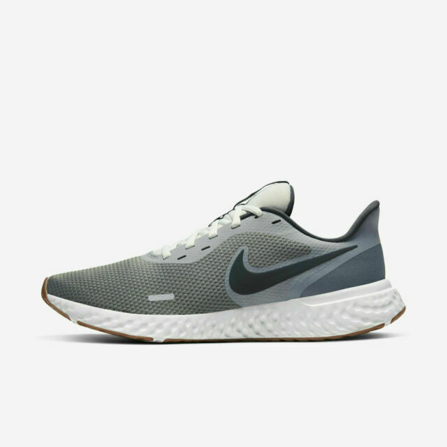 nike revolution 5 sale