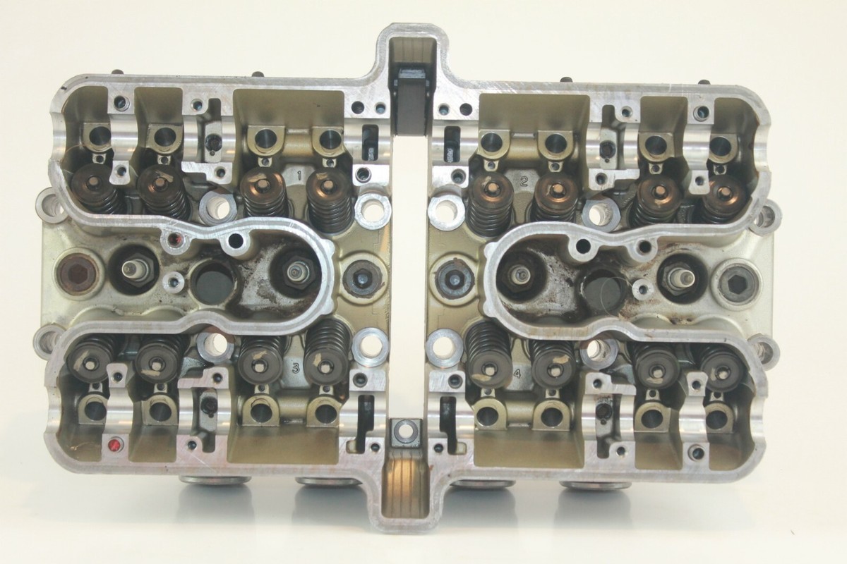 1986 Kawasaki Voyager Xii Engine TOP END CYLINDER HEAD 11002