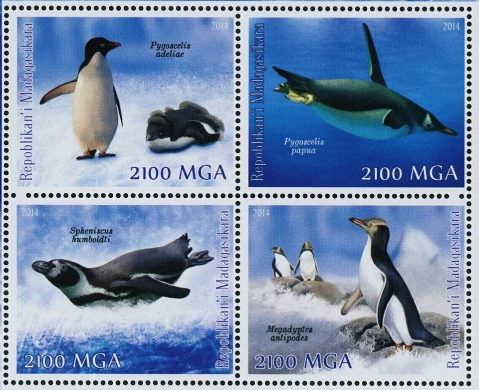 Hoja de 4 estampillas de recuerdo de fauna marina de pingüino océano como nuevas Foto 2 de 4