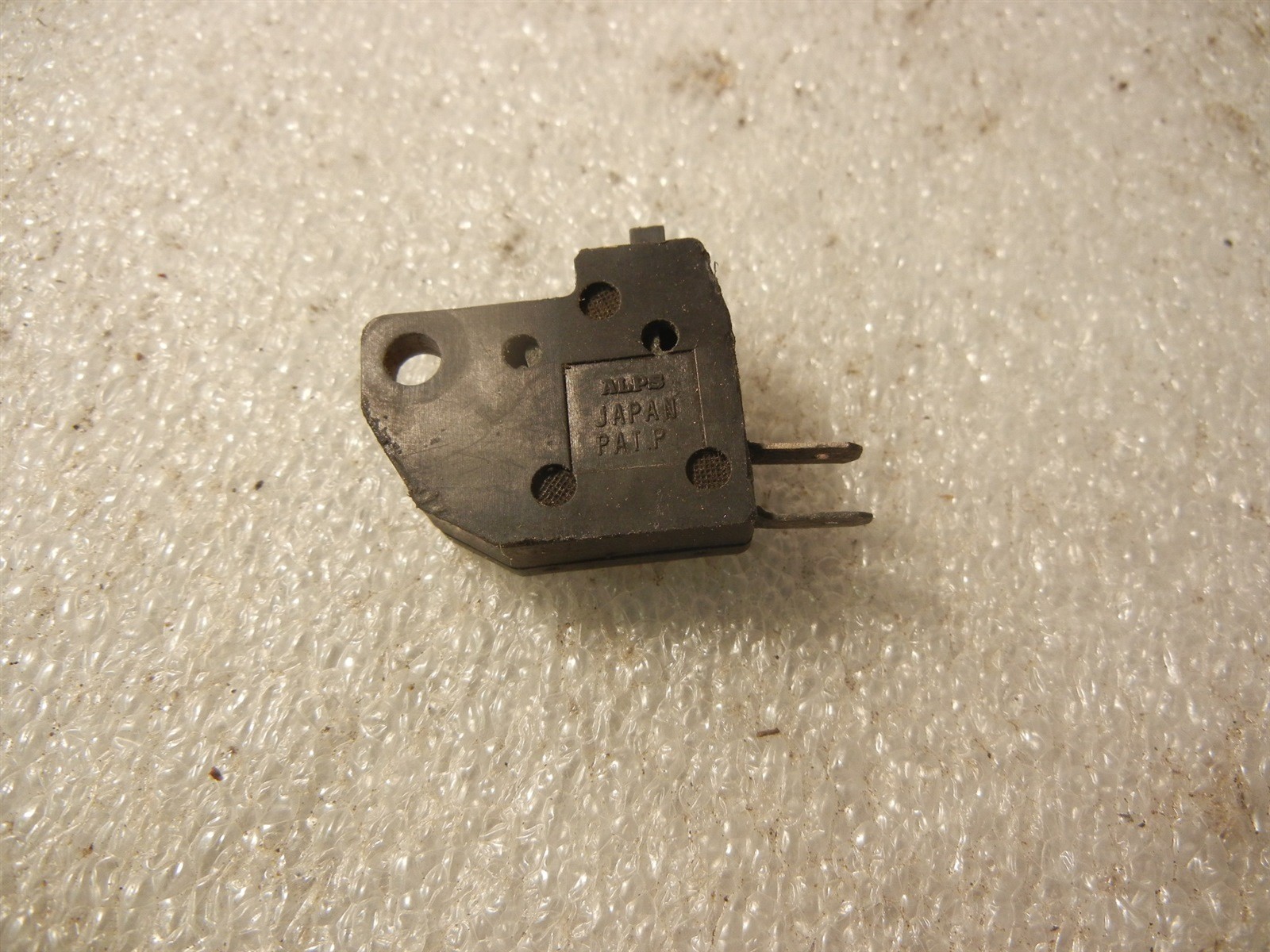 TRIUMPH THUNDERBIRD FRONT BRAKE MASTER CYLINDER LIGHT SWITCH