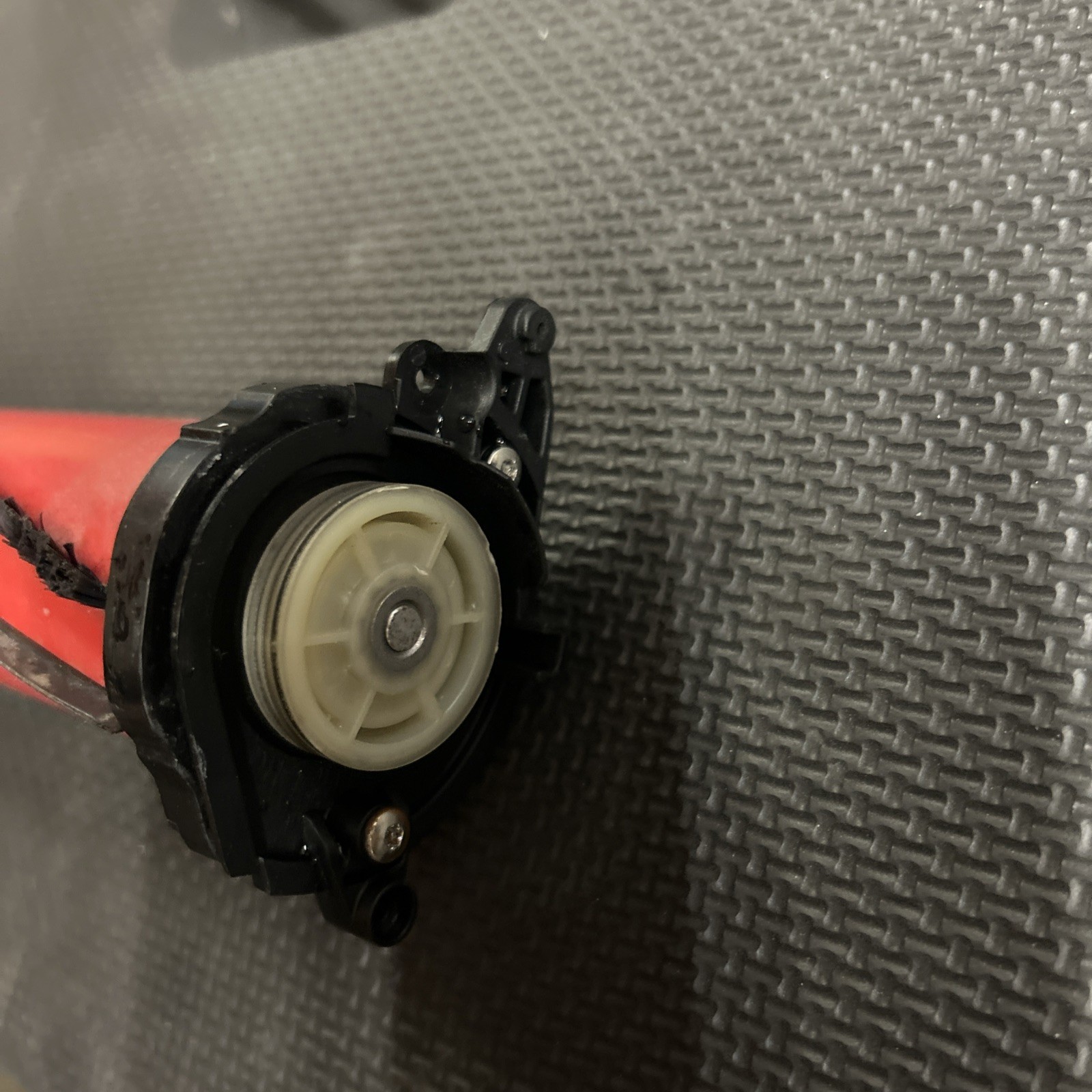 Main Roller Brush for UV850  UV900 Vacuum Cleaner