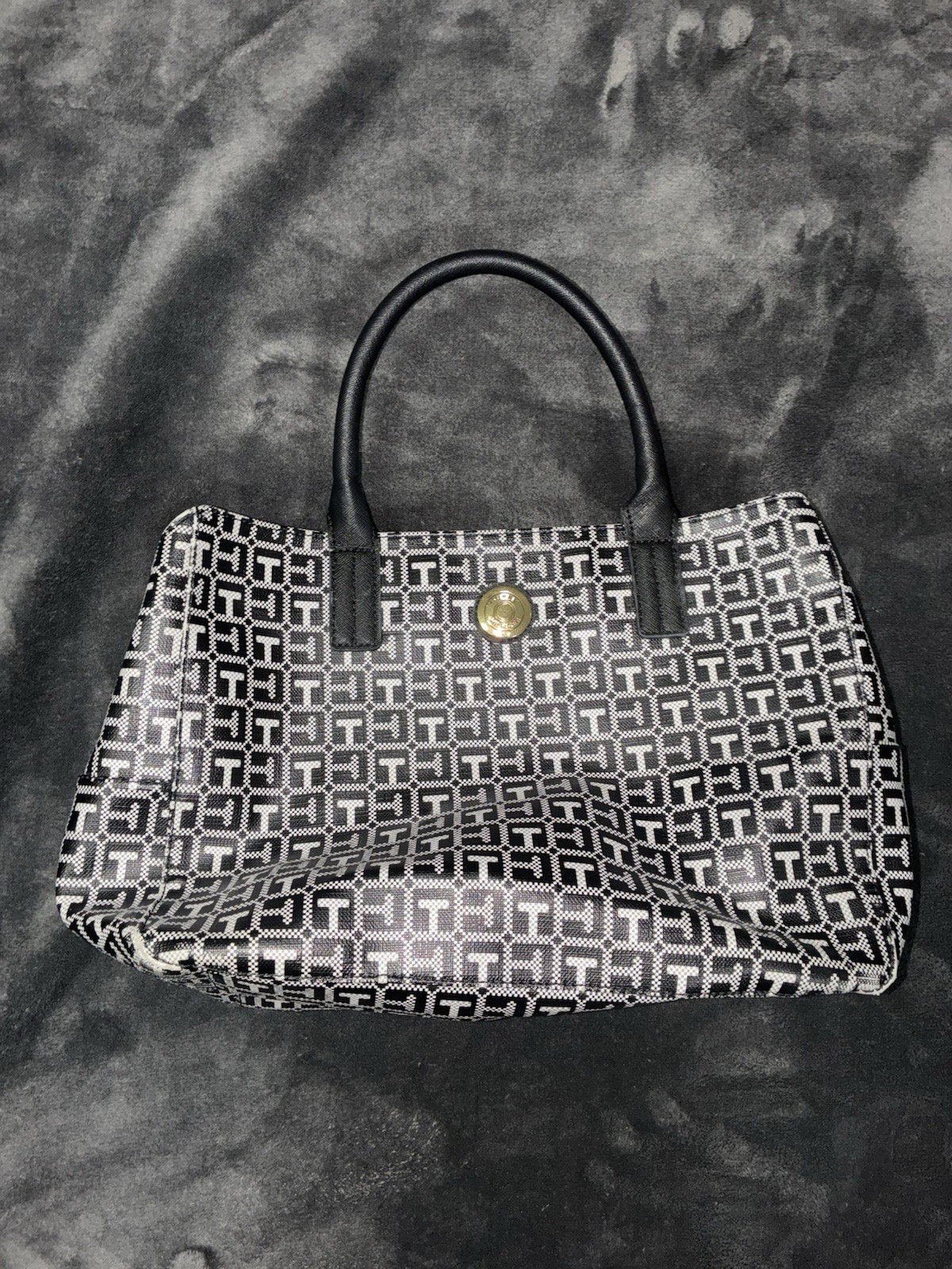 Tommy Hilfiger Black Monogram Classic Shoulder Tote Bag Handbag Purse Everyday