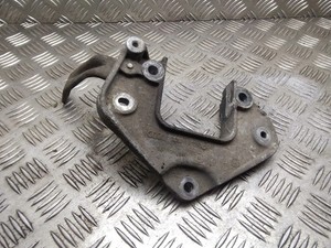 AUDI A2 8Z0 Getriebehalter 8z0199565 1.40 Diesel 55kw 2004 13745580