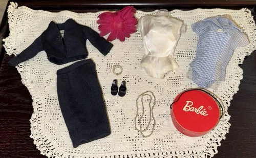 VINTAGE BARBIE #916 COMMUTER SET TM-COMPLETE (1959-1960)