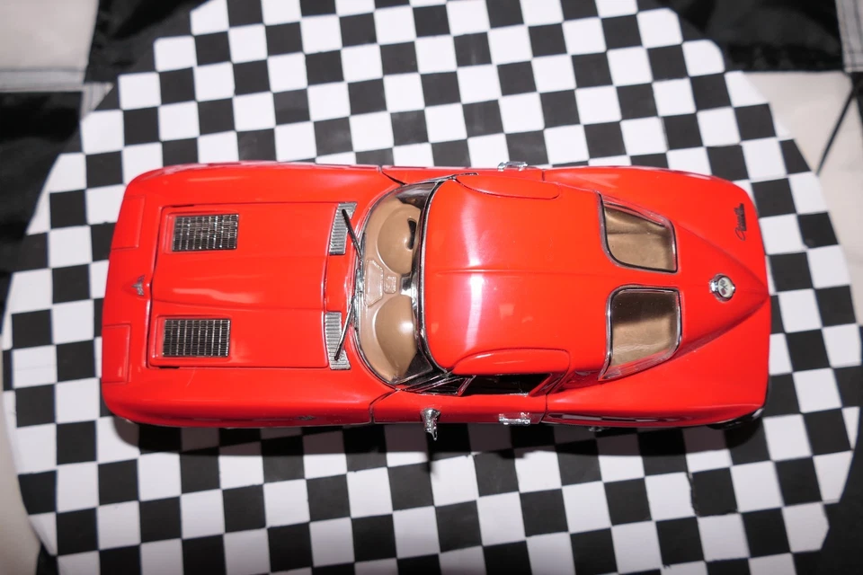 Franklin Mint 1963 C3 Split Window Coupe Riverside Red Sting Ray Corvette - Image 3 of 4