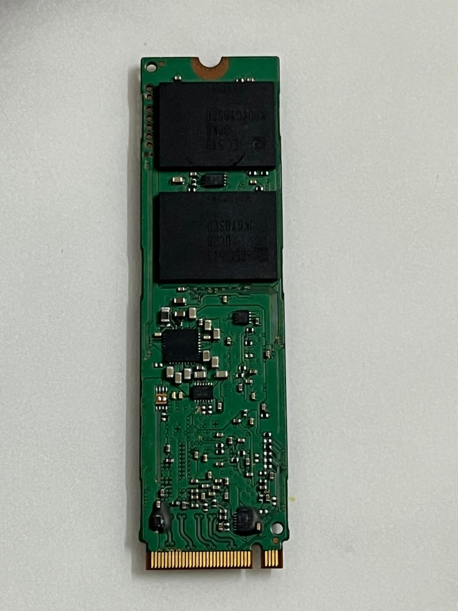 Samsung SM951 MZ-HPV5120 512GB M.2 2280 PCIe3.0 x4 AHCI SSD