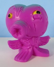 The Ugglys Pet Shop Putrid Pets 106 Purple Suffering Suckerfish NEW