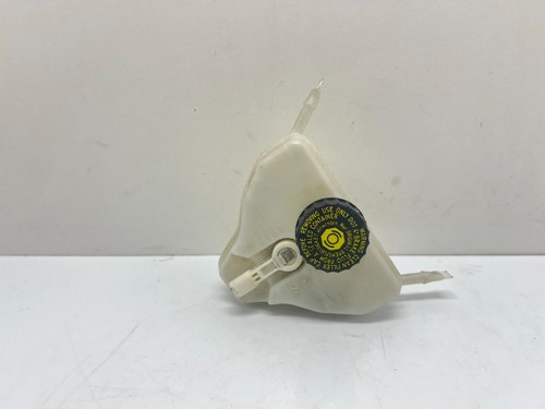 Mercedes W205 2019 Bremsflüssigkeit Vorratsbehälter A2054300002