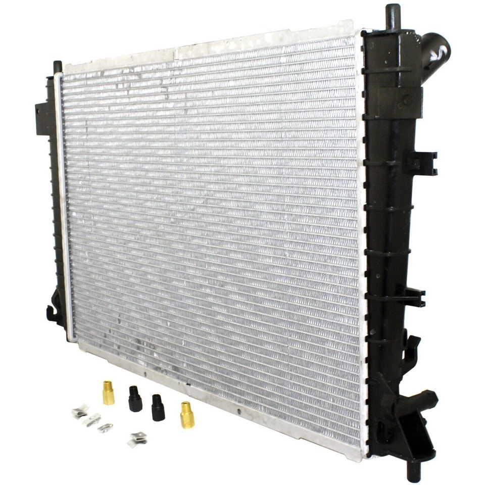 Radiator For 1995-1997 Ford Crown Victoria 1995-1997 Lincoln Town Car 4.6L 1737 - Image 3 of 4