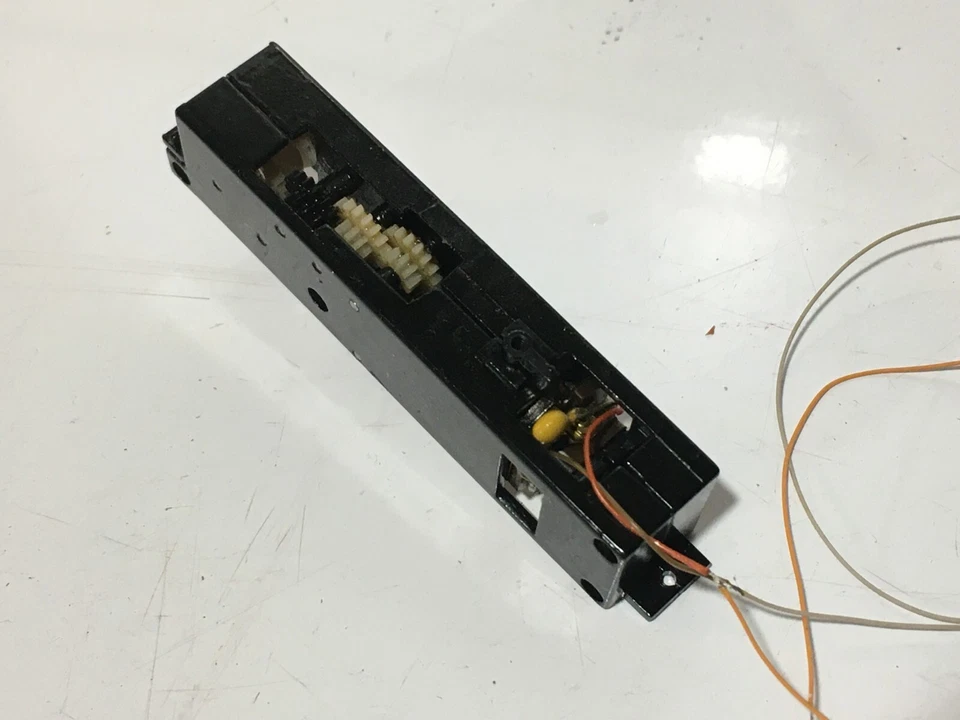 Bachmann Trenes Escala HO Thomas & Friends Motor Salado con Caja de Cambios - Probado Foto 3 de 3