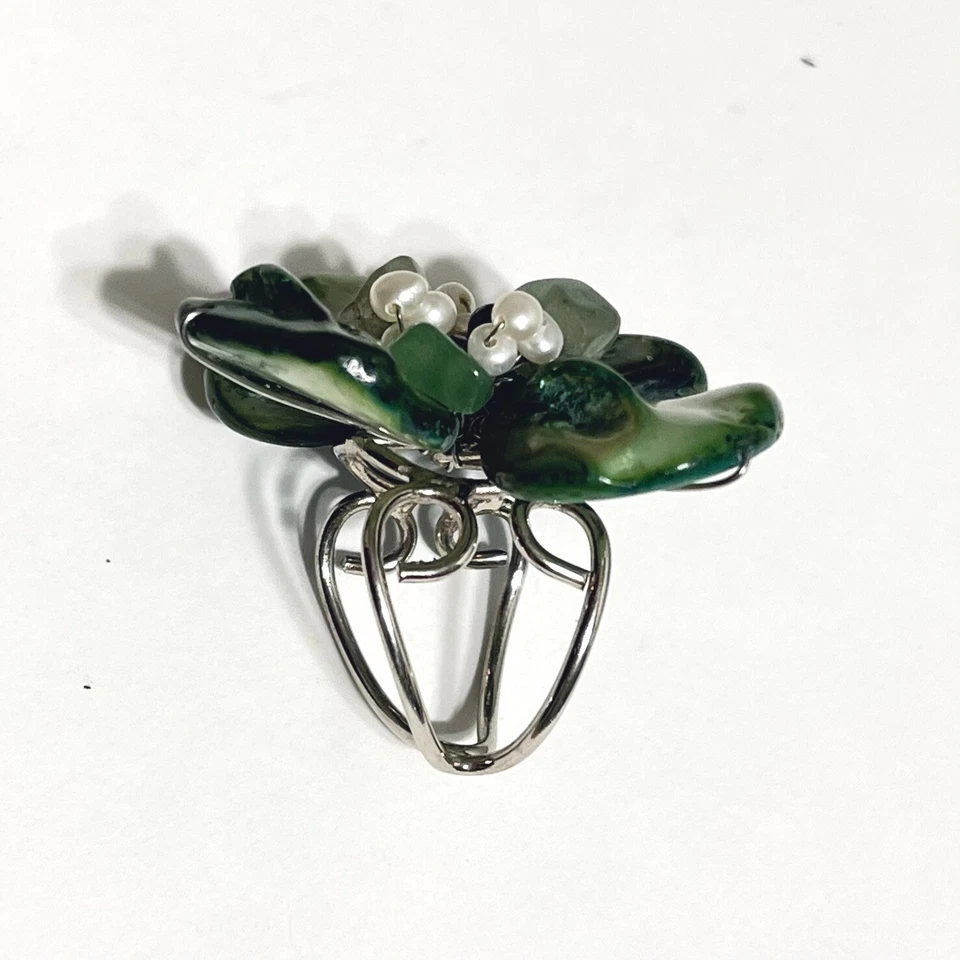 Anillo llamativo de pétalos de flores de concha verde ajustable 6,5 - 8,5 piedra perla playa Foto 4 de 4