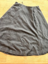 Medium Black Uniqlo Midi Skirt Felt Material A Line Stretch Waist