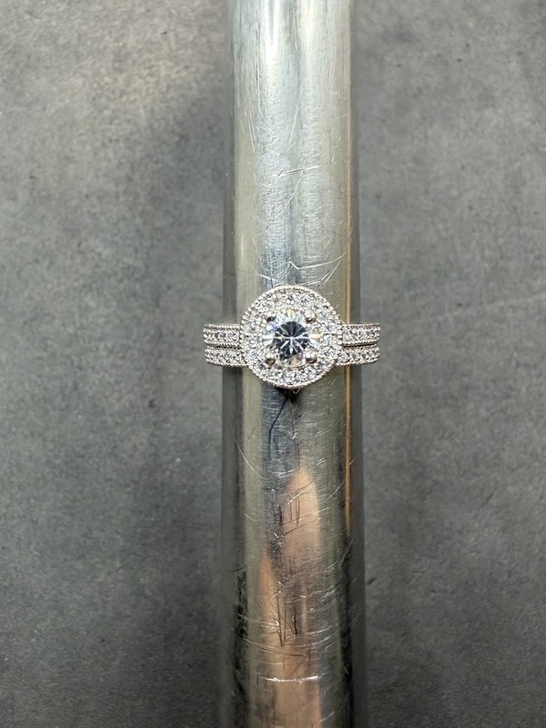 4.3g Sterling Silver 925 CZ Ring Set Size 5 Jewelry Lot M