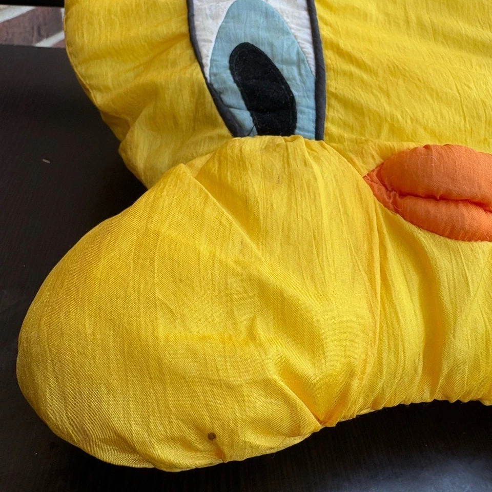 复古 90 年代黄色 Looney Tunes Tweety 鸟枕头 — 第 3/4 张图片