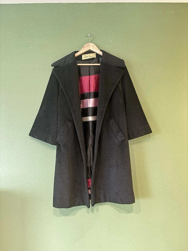 Abrigo clutch vintage años 60 negro mohair Lilli Ann Paris swing forrado en seda talla M/L Foto 3 de 4