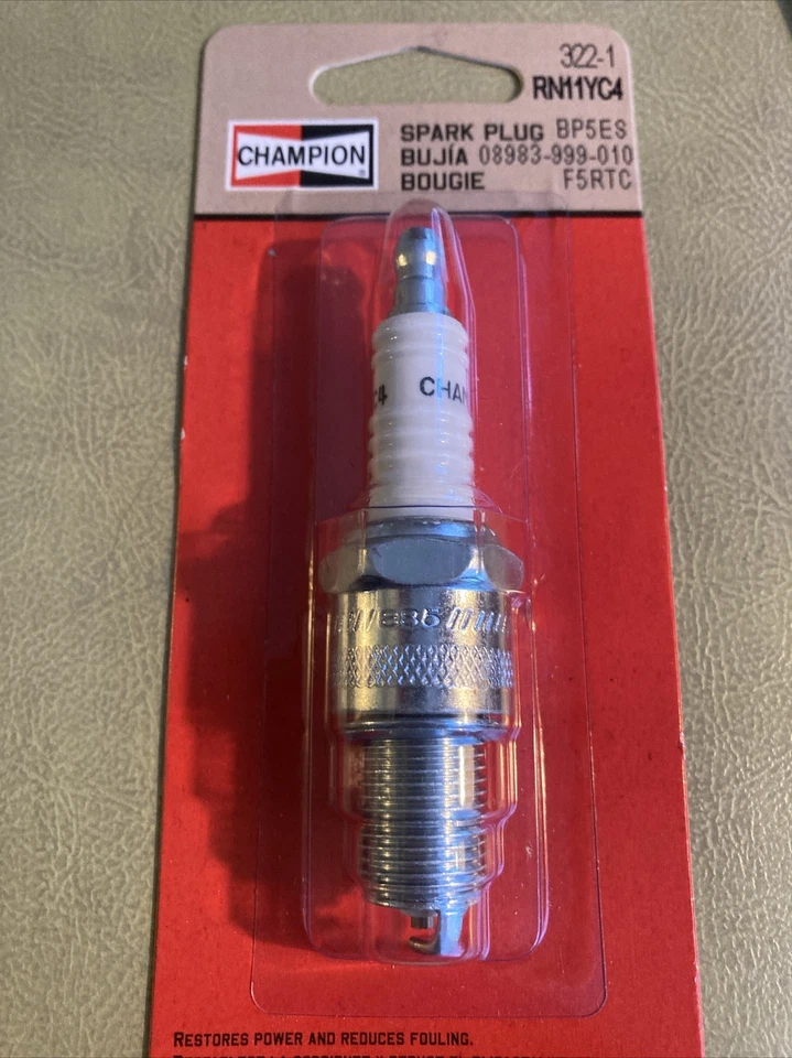 全新小型发动机火花塞 322-1 Champion RN11YC4 (3 包) — 第 3/4 张图片